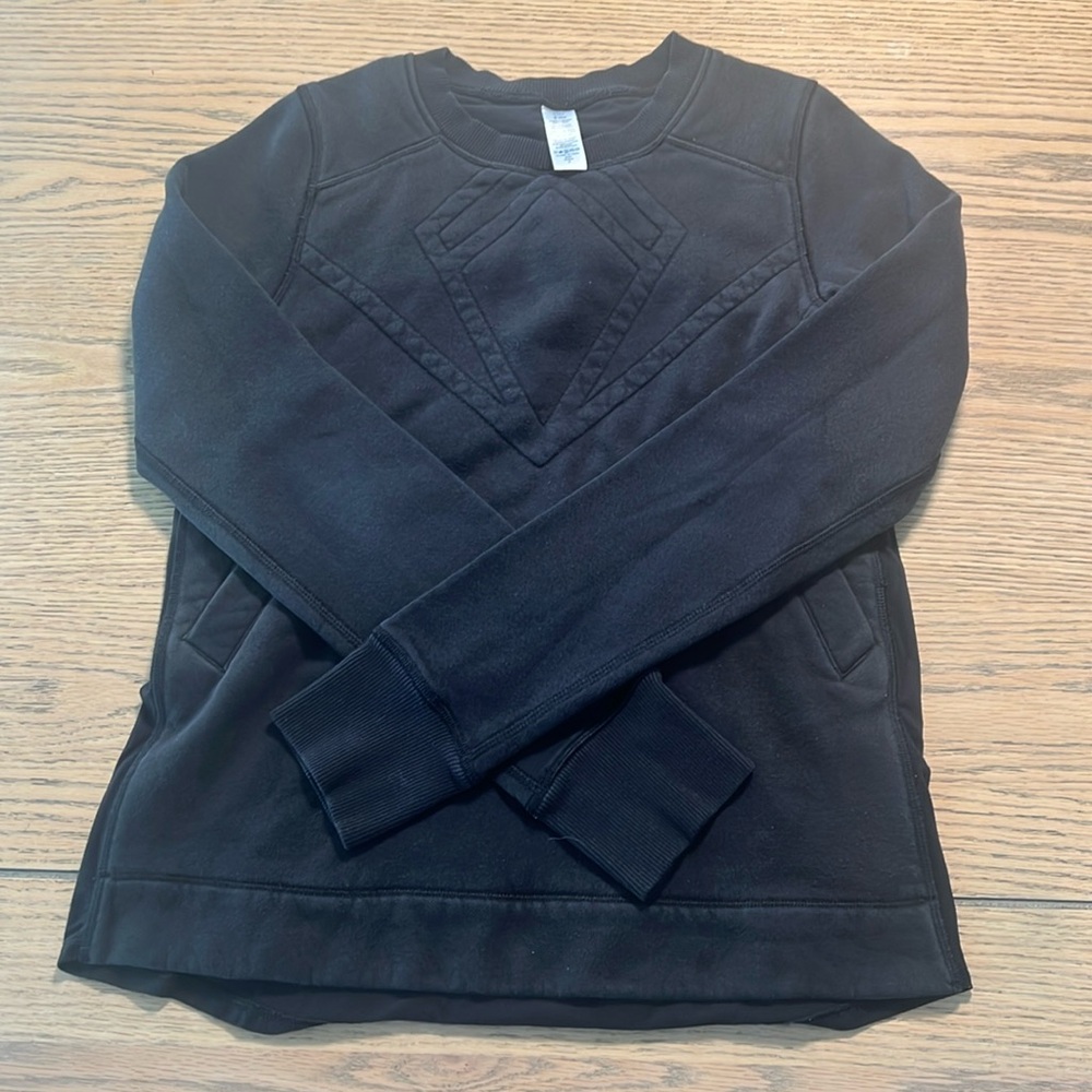 Ivivva Sweatshirt